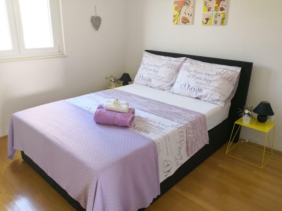 Apartment Mia Цриквениця Екстер'єр фото